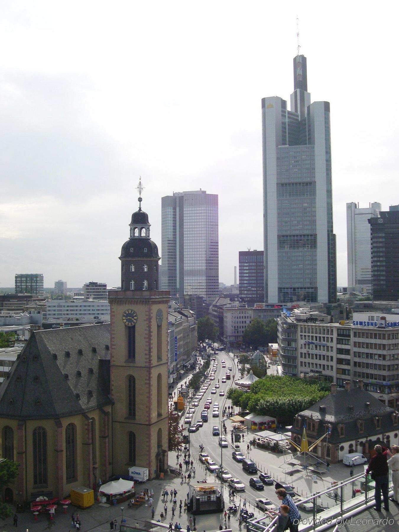Hotel Rossija Frankfurt am Main Exterior photo